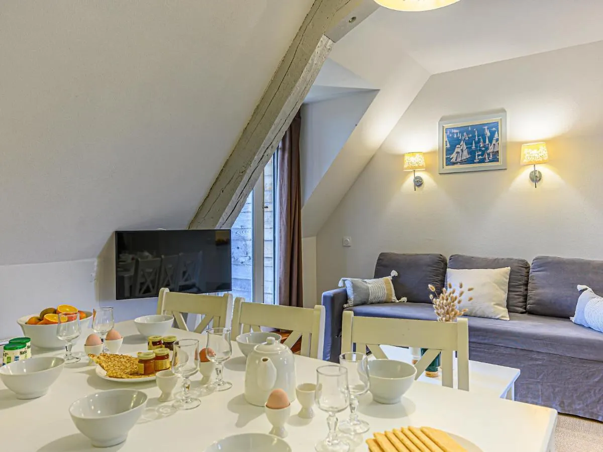 Apartment Chateau De Kergonano-19 By Interhome Baden 0*,  France